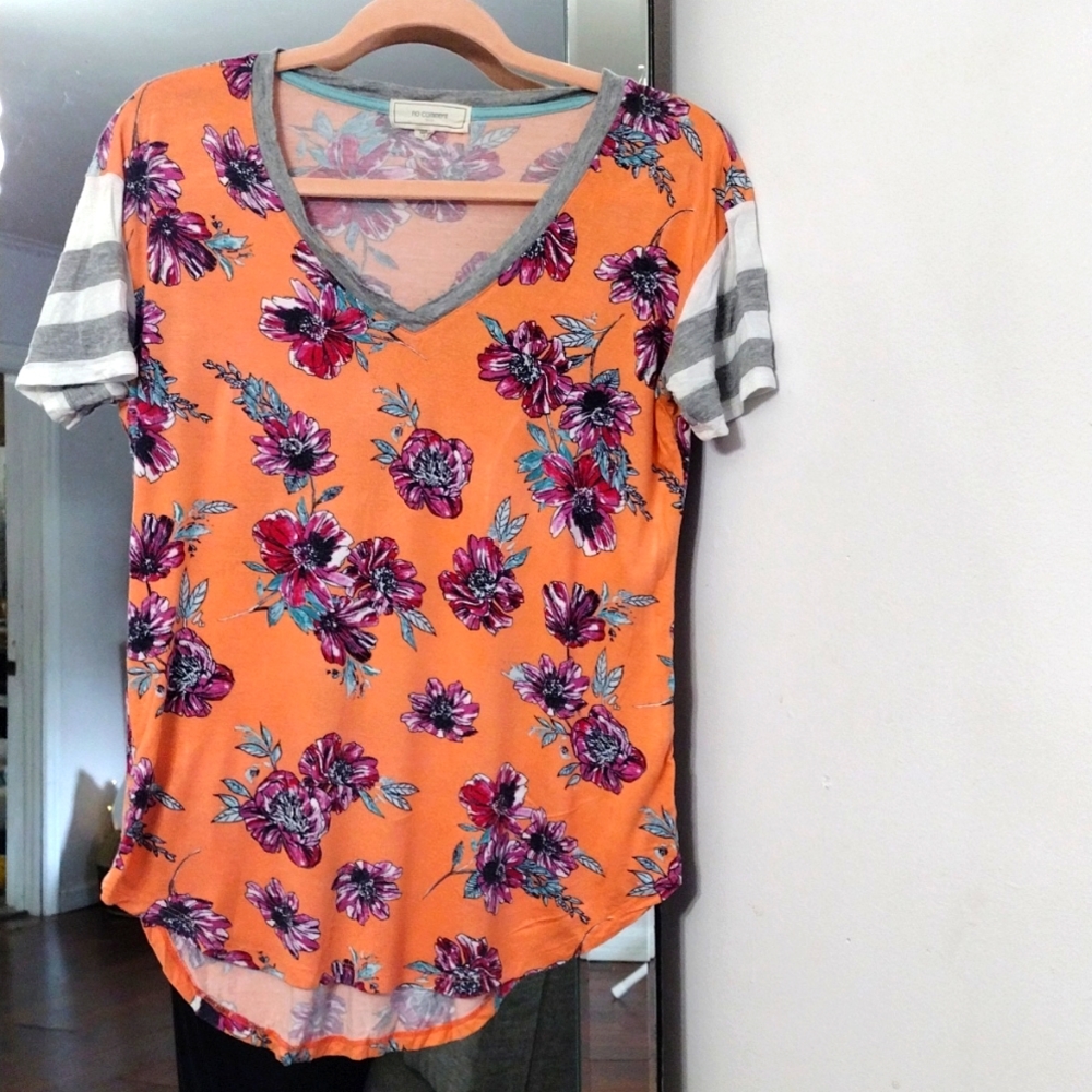 Floral top